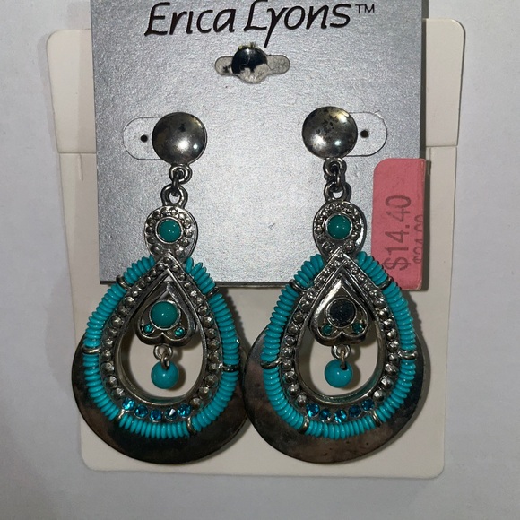 FREE WITH PURCHASE *one free item per product - Picture 1 of 2